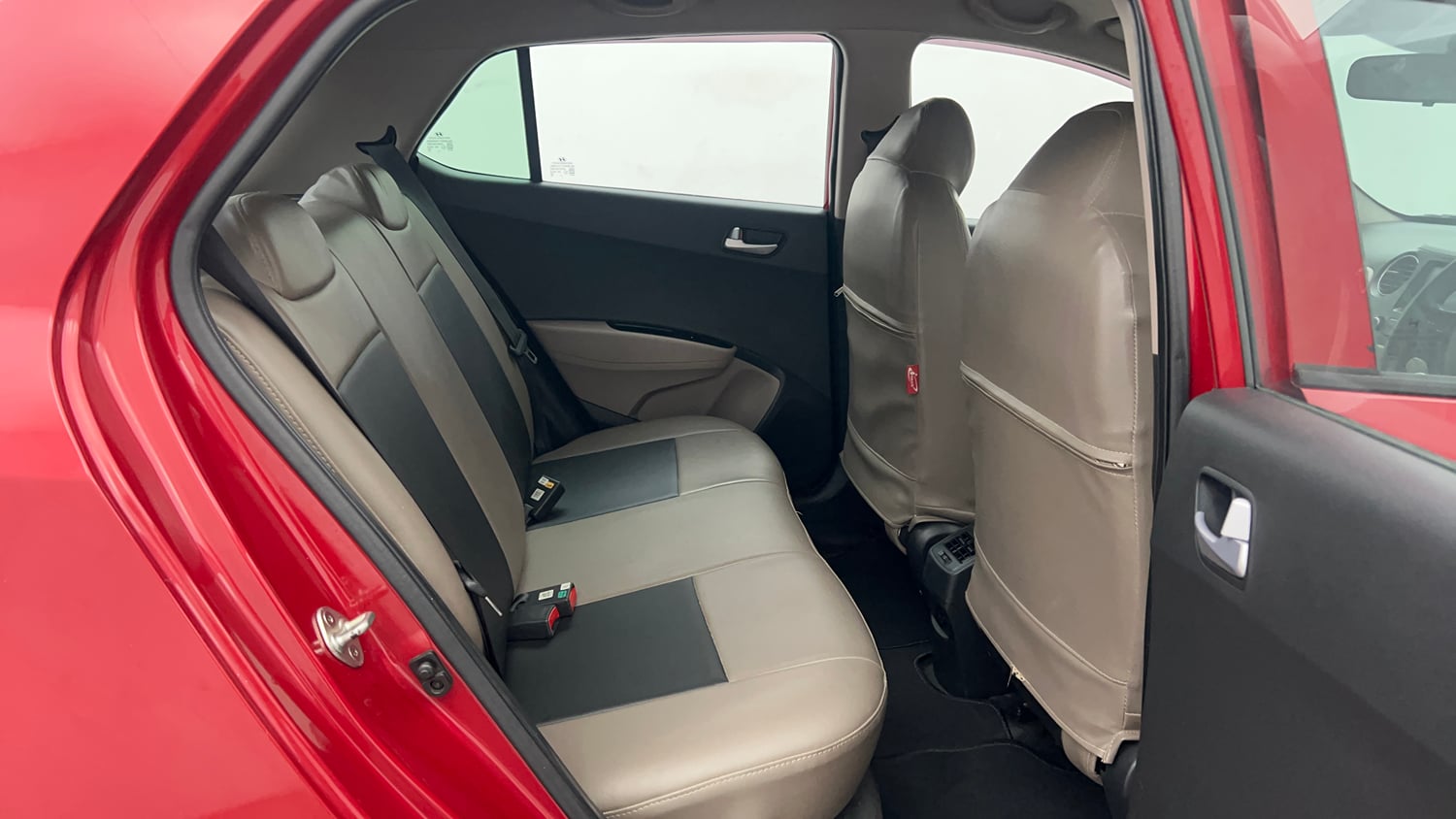 Used 2020 Hyundai Grand i10 Sportz 1.2 Kappa VTVT Petrol Manual interior RIGHT SIDE REAR DOOR CABIN VIEW