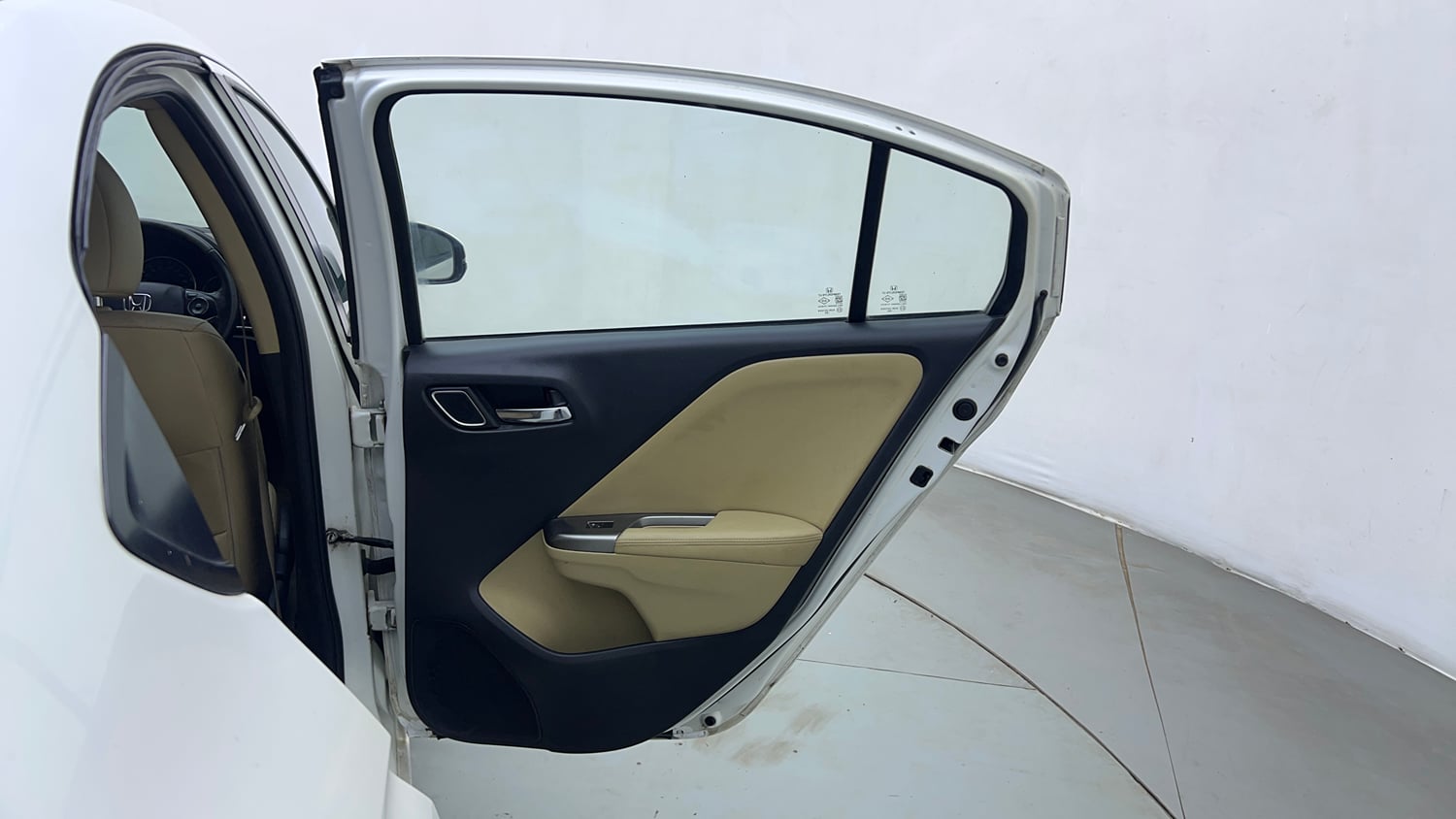 Used 2017 Honda City ZX CVT Petrol Petrol Automatic interior RIGHT REAR DOOR OPEN VIEW