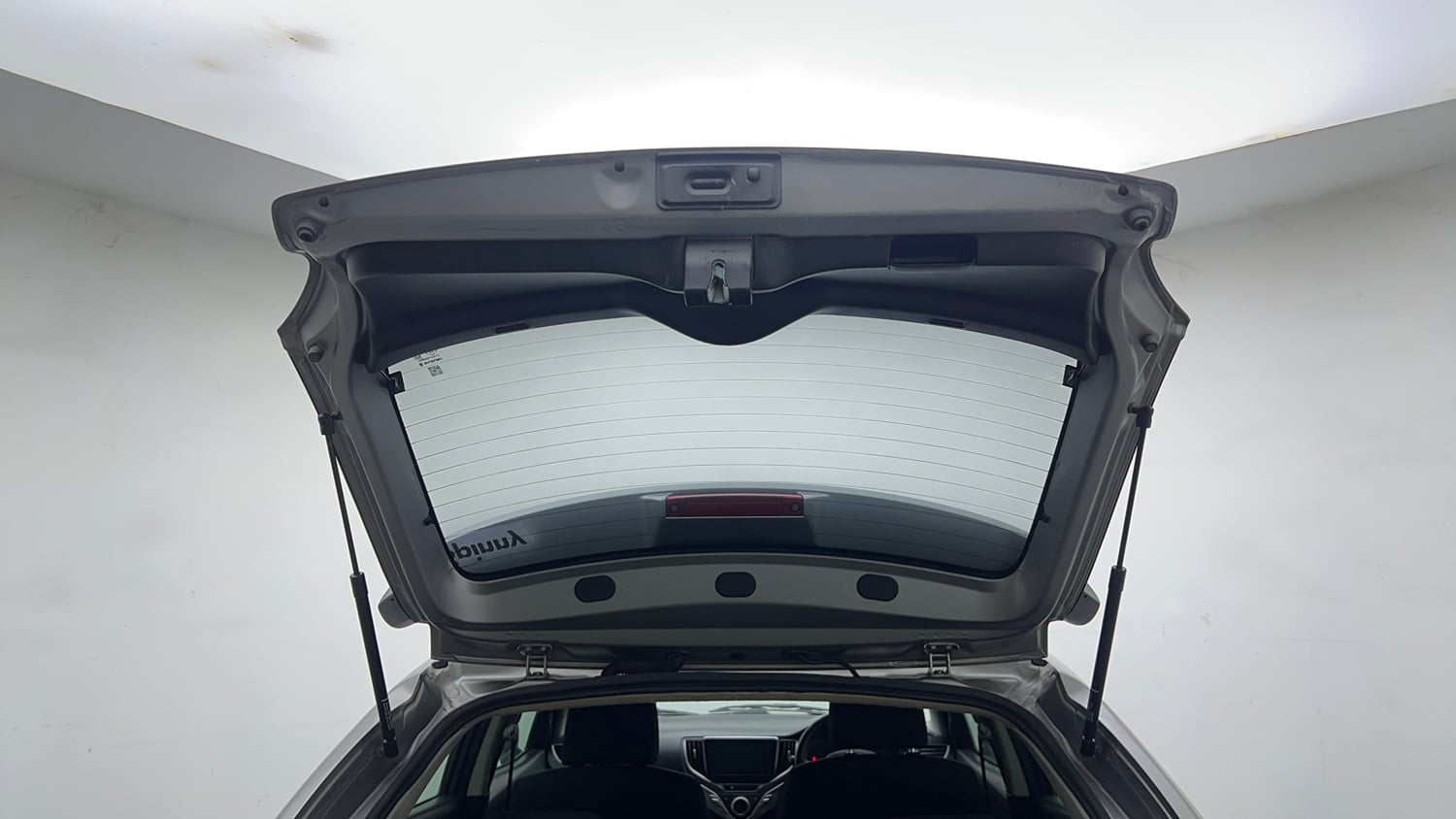 Used 2019 Maruti Suzuki Baleno Alpha Petrol Manual interior DICKY DOOR OPEN VIEW