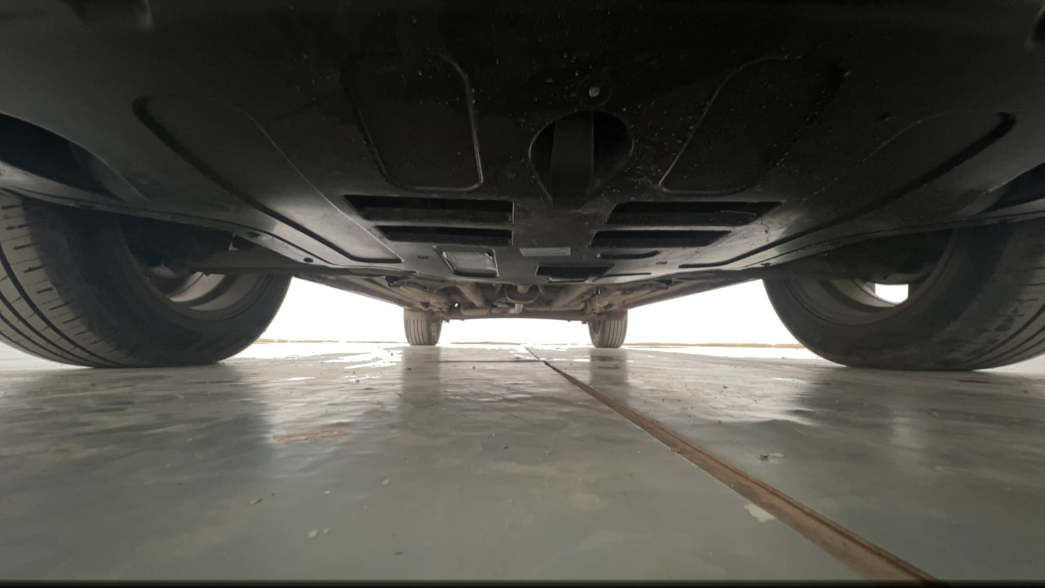 Used 2019 Hyundai Creta SX 1.6 Dual Tone Petrol Petrol Manual extra FRONT LEFT UNDERBODY VIEW