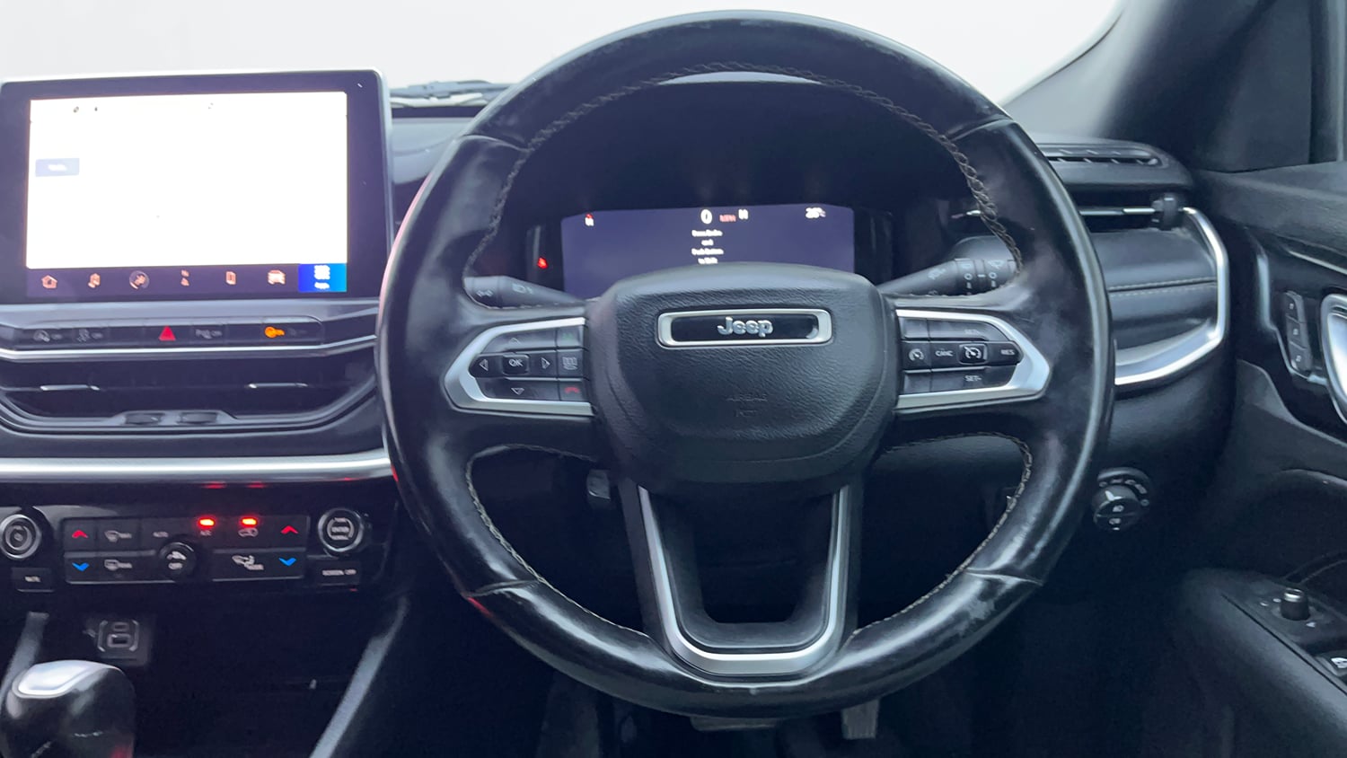 Used 2022 Jeep Compass Model S (O) 1.4 Petrol DCT Petrol Automatic interior STEERING VIEW