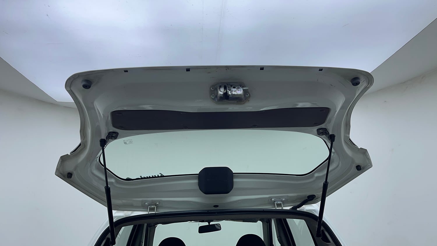 Used 2013 Maruti Suzuki Alto 800 Lxi Petrol Manual interior DICKY DOOR OPEN VIEW