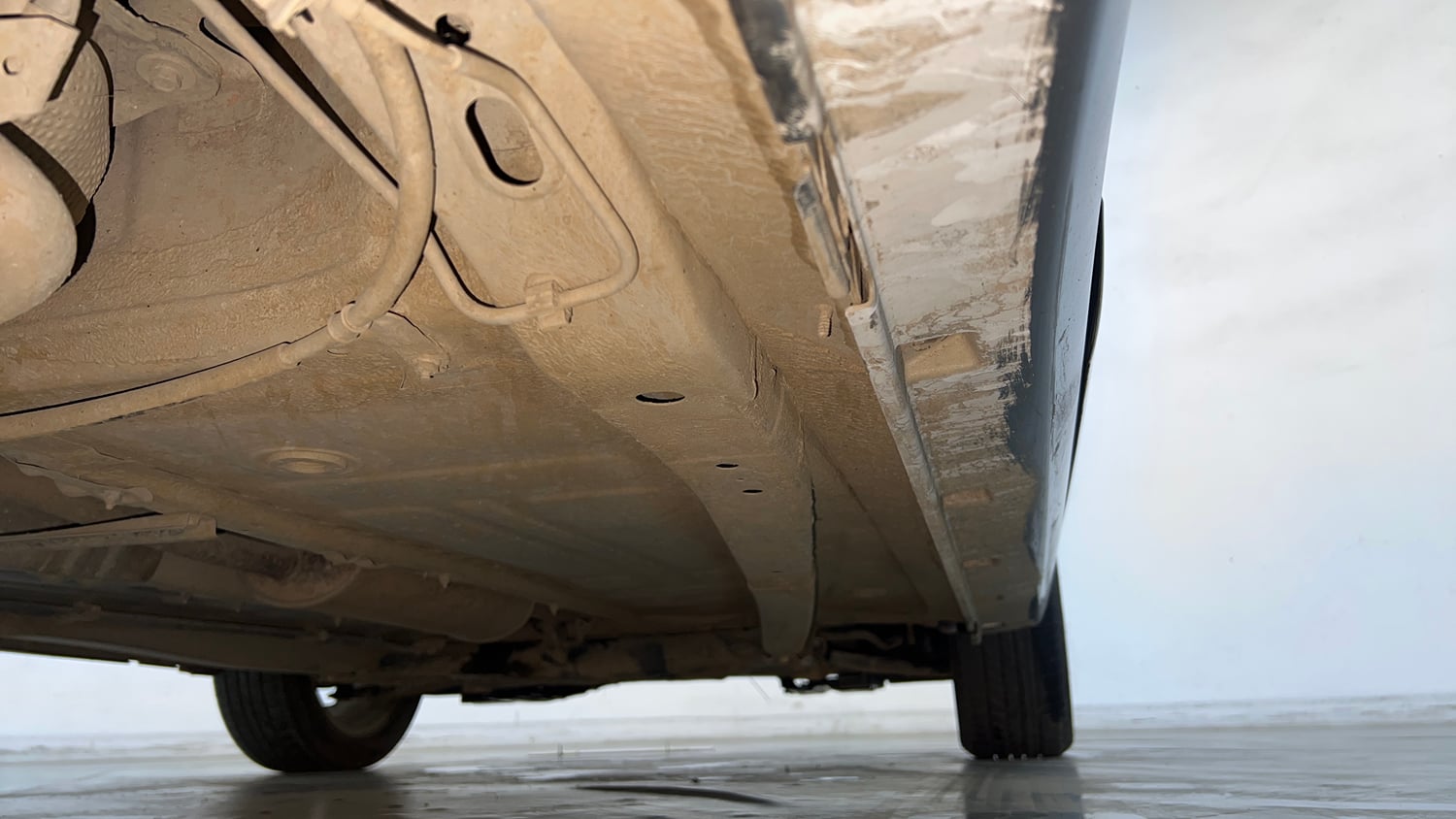Used 2019 Maruti Suzuki Baleno Alpha Petrol Manual extra REAR RIGHT UNDERBODY VIEW