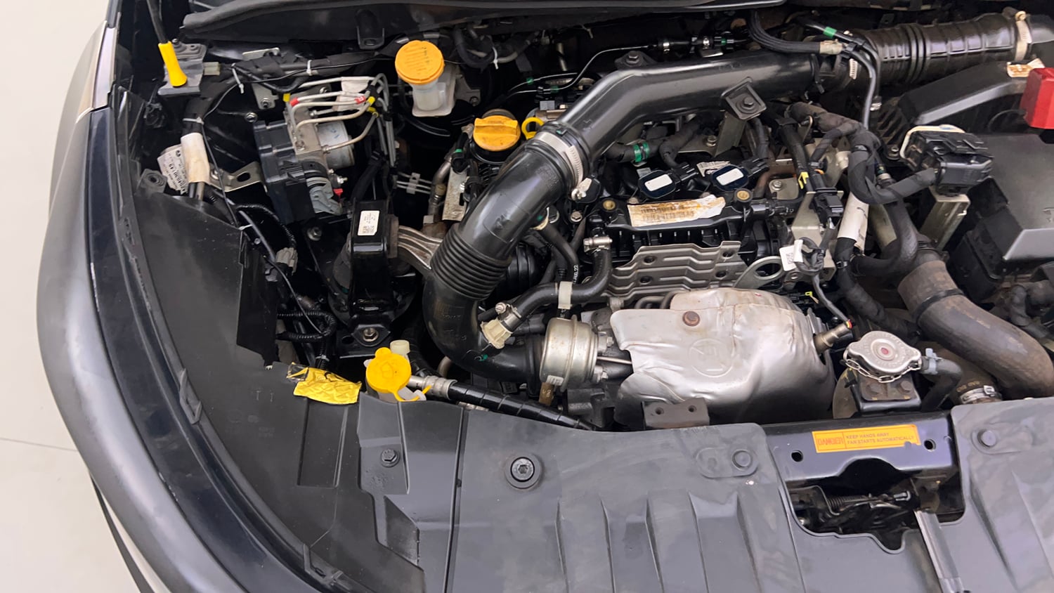 Used 2022 Tata Altroz XZ Plus i-Turbo Petrol Dark Edition Petrol Manual engine ENGINE RIGHT SIDE VIEW