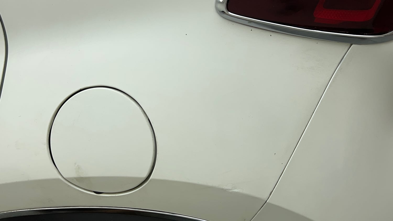 Used 2022 Kia Sonet HTX 1.5 Diesel Manual dents MINOR SCRATCH