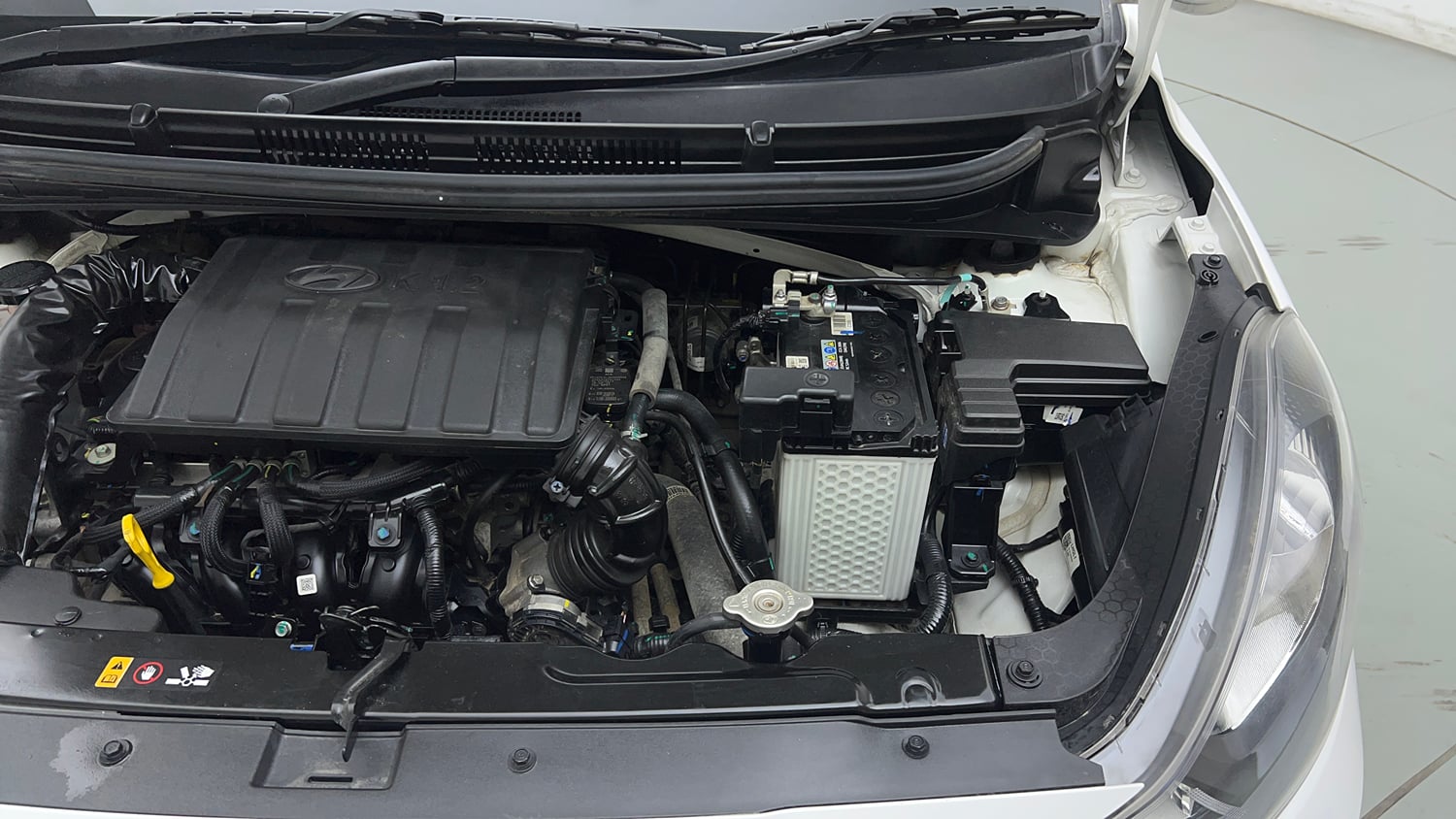 Used 2026 Hyundai Grand i10 Nios Sportz 1.2 Hy-CNG Duo Cng Manual engine ENGINE LEFT SIDE VIEW