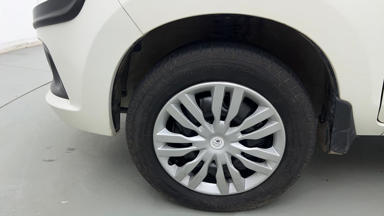 Used 2016 Maruti Suzuki Alto K10 VXi (O) Petrol Manual tyres LEFT FRONT TYRE RIM VIEW
