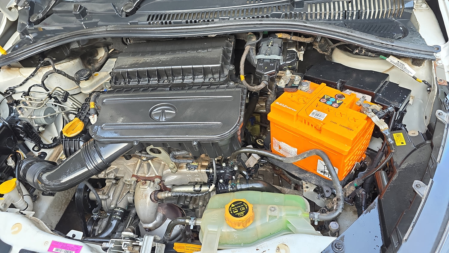 Used 2020 Tata Tiago XE Petrol Manual engine ENGINE LEFT SIDE VIEW