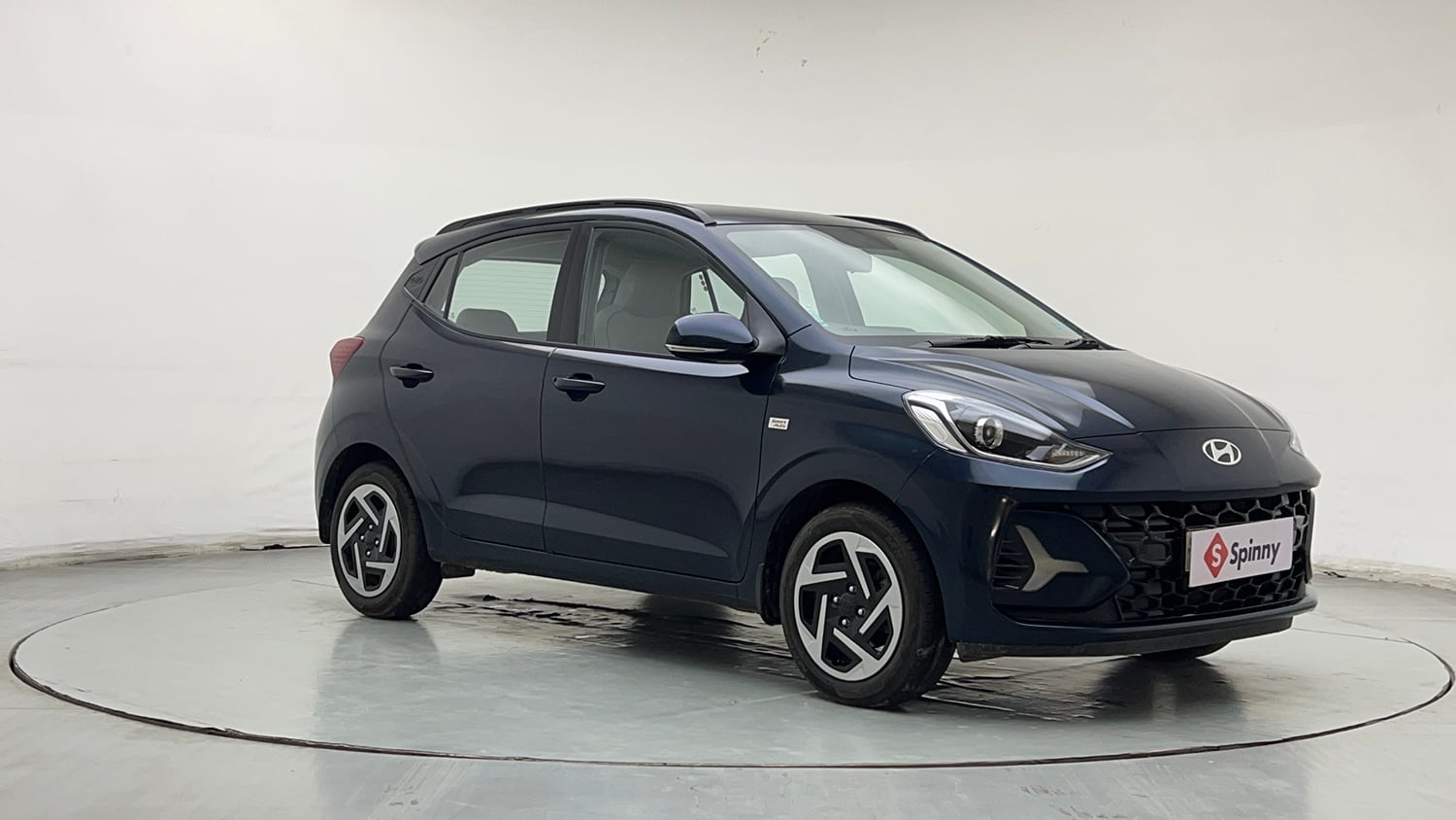 Used 2023 Hyundai Grand i10 Nios Sportz AMT 1.2 Kappa VTVT Petrol Automatic exterior RIGHT FRONT CORNER VIEW