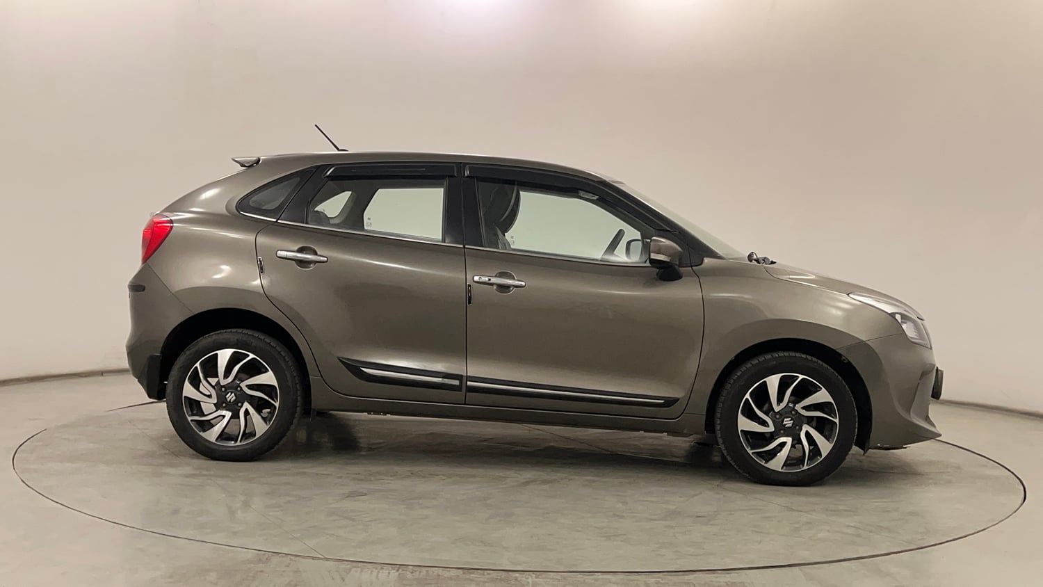 Used 2019 Maruti Suzuki Baleno Zeta Automatic Petrol Automatic exterior RIGHT SIDE VIEW