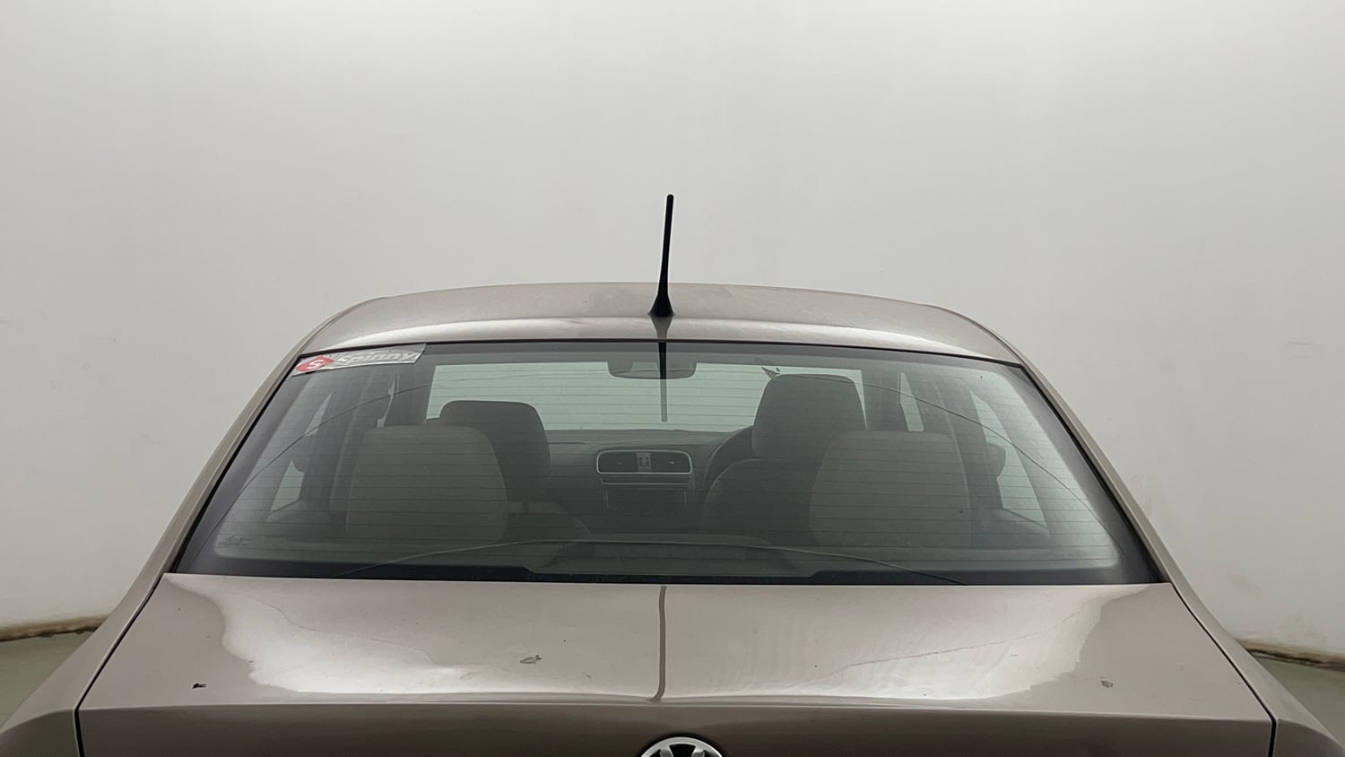 Used 2019 Volkswagen Vento Highline 1.6 (P) Petrol Manual exterior BACK WINDSHIELD VIEW