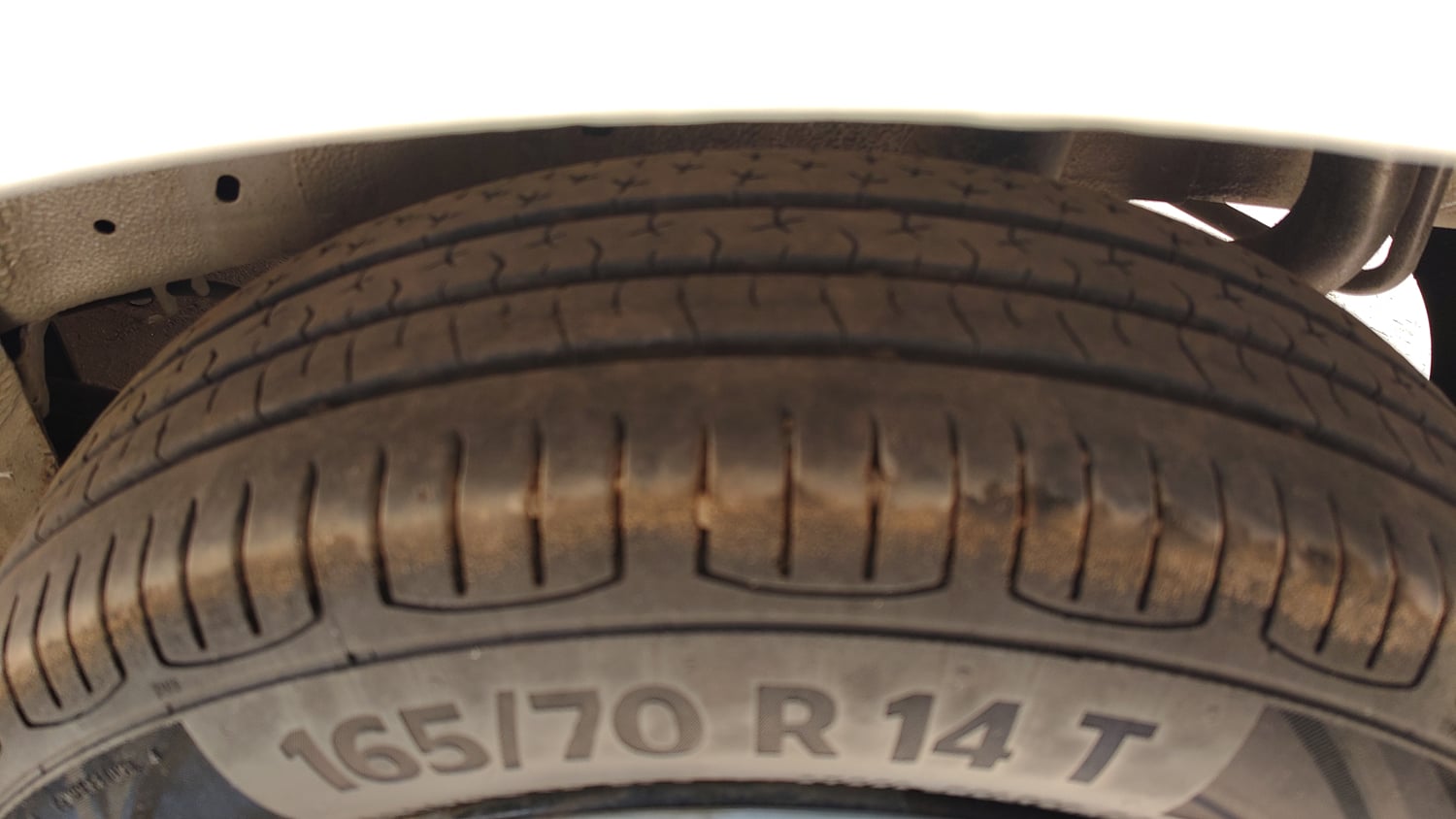 Used 2017 Maruti Suzuki Celerio VXi AMT Petrol Automatic tyres LEFT REAR TYRE TREAD VIEW