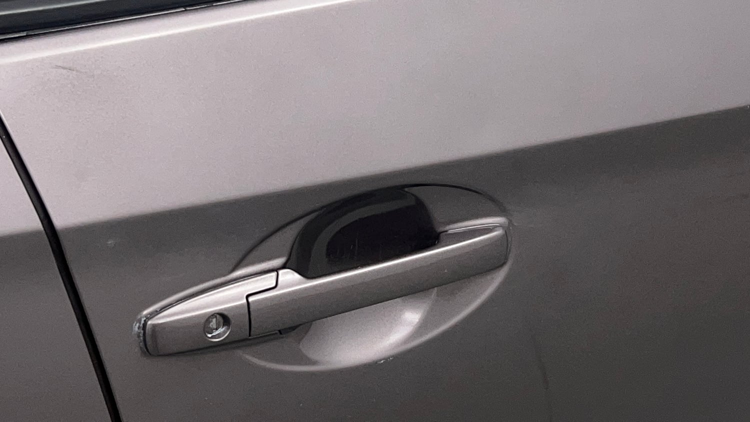 Used 2016 Honda Brio S MT Petrol Manual dents MINOR DENT