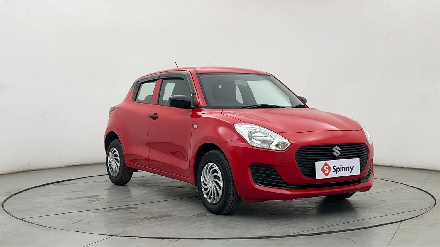 Used 2020 Maruti Suzuki Swift LXi Petrol Manual exterior RIGHT FRONT CORNER VIEW
