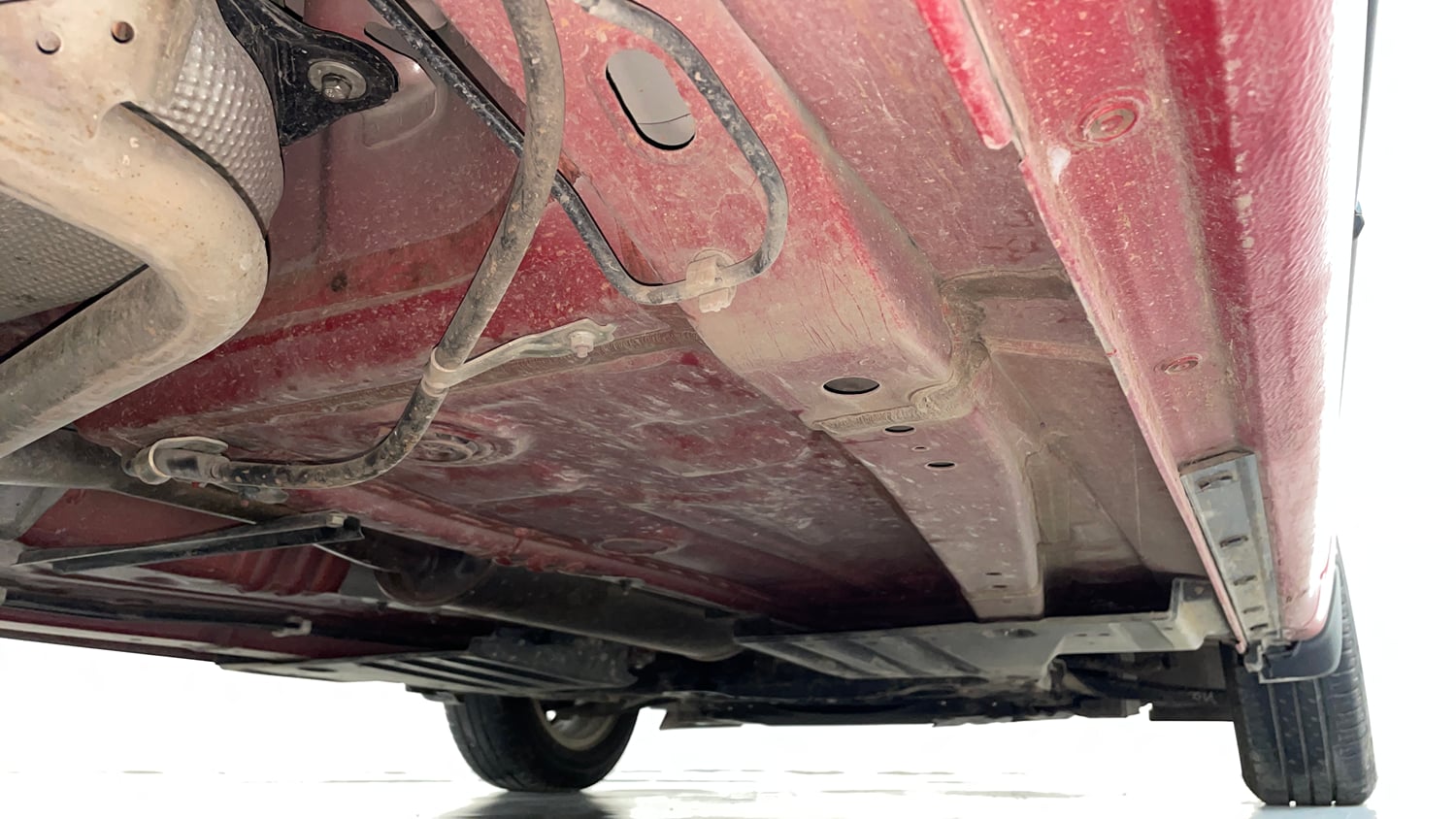 Used 2024 Maruti Suzuki Swift ZXi Plus Dual Tone AMT Petrol Automatic extra REAR RIGHT UNDERBODY VIEW