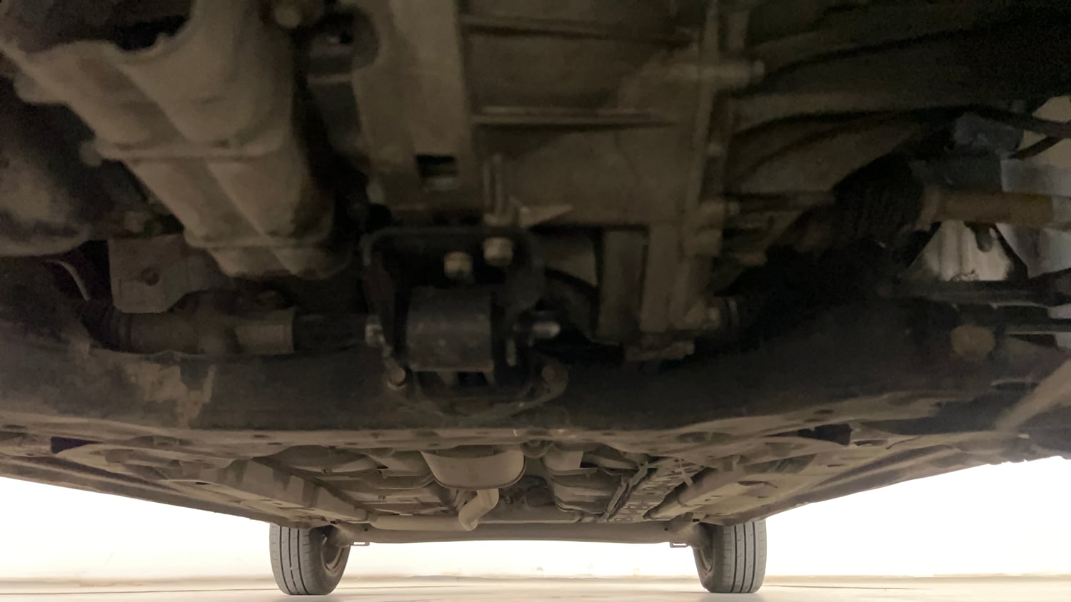 Used 2019 Hyundai Grand i10 Magna 1.2 Kappa VTVT CNG Cng Manual extra FRONT LEFT UNDERBODY VIEW