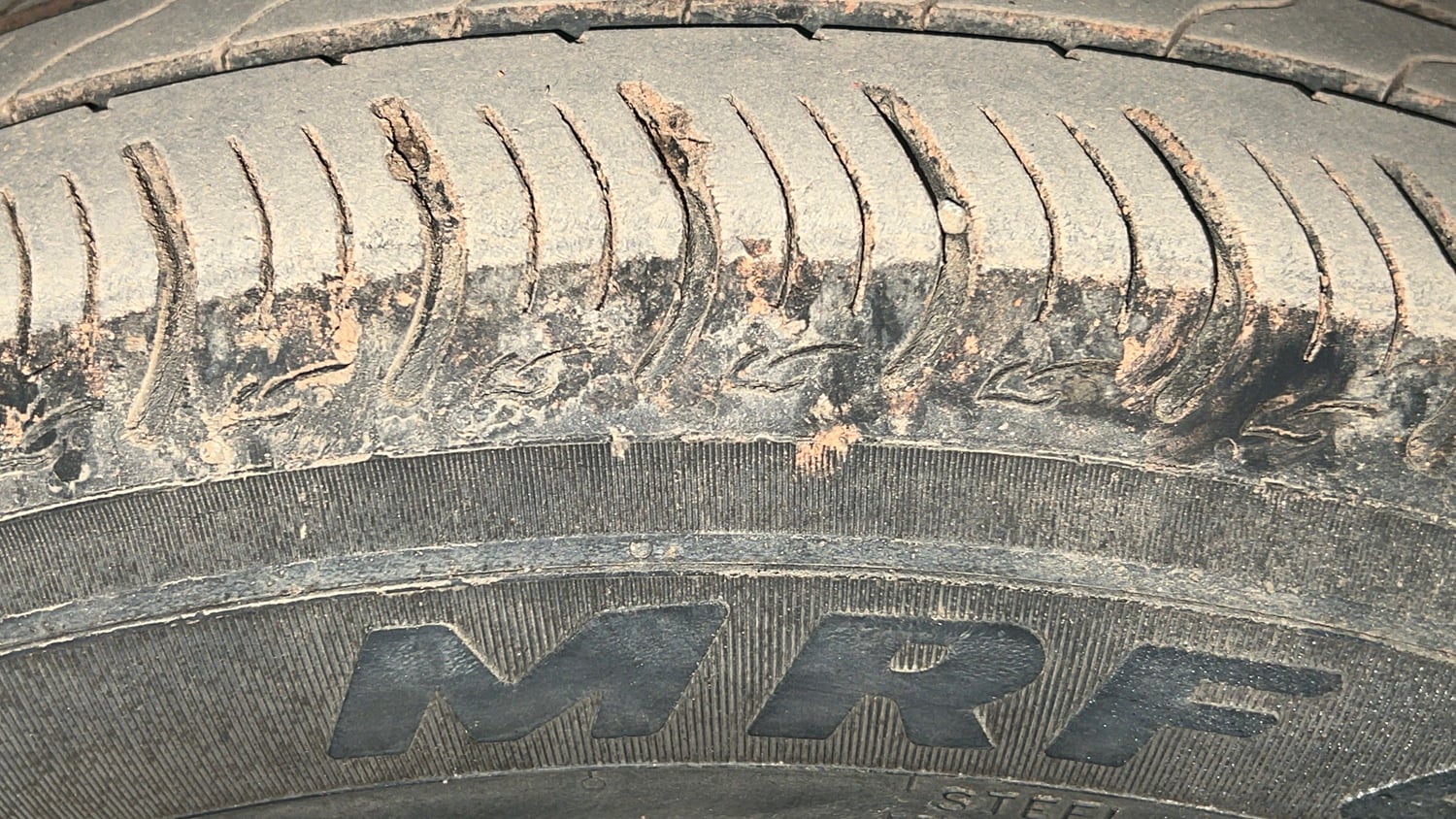 Used 2022 Honda Amaze VX MT 1.2 Petrol Petrol Manual tyres RIGHT FRONT TYRE TREAD VIEW