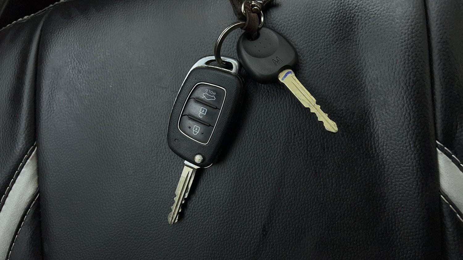 Used 2018 Hyundai Xcent SX Petrol Manual extra CAR KEY VIEW