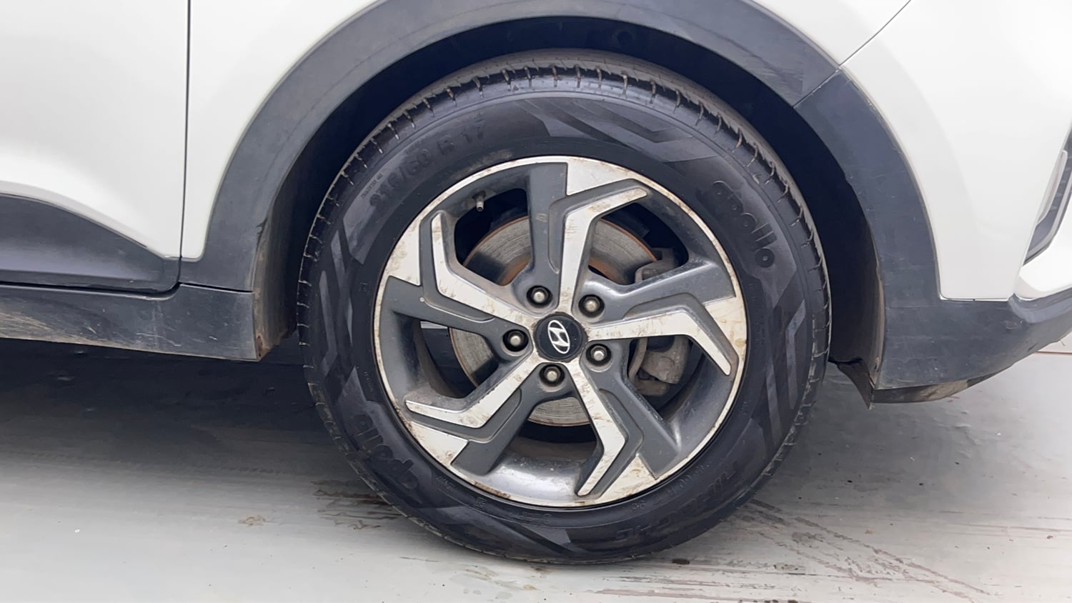 Used 2019 Hyundai Creta SX 1.6 Dual Tone Petrol Petrol Manual tyres RIGHT FRONT TYRE RIM VIEW