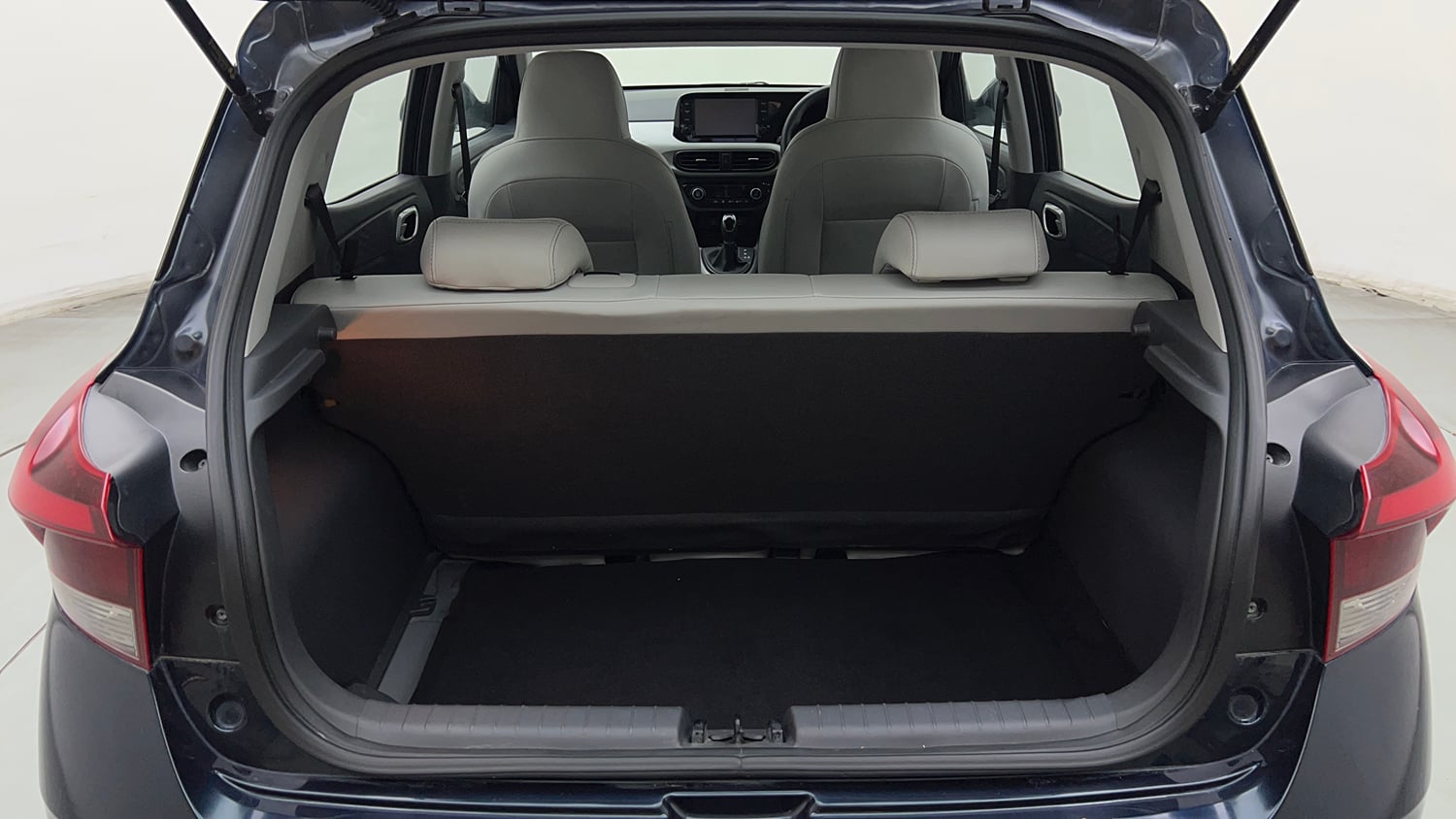 Used 2023 Hyundai Grand i10 Nios Sportz AMT 1.2 Kappa VTVT Petrol Automatic interior DICKY INSIDE VIEW