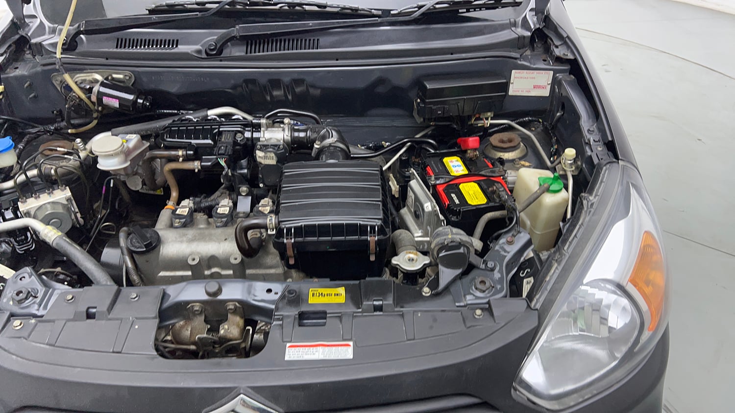 Used 2021 Maruti Suzuki Alto 800 LXi (O) Petrol Manual engine ENGINE LEFT SIDE VIEW
