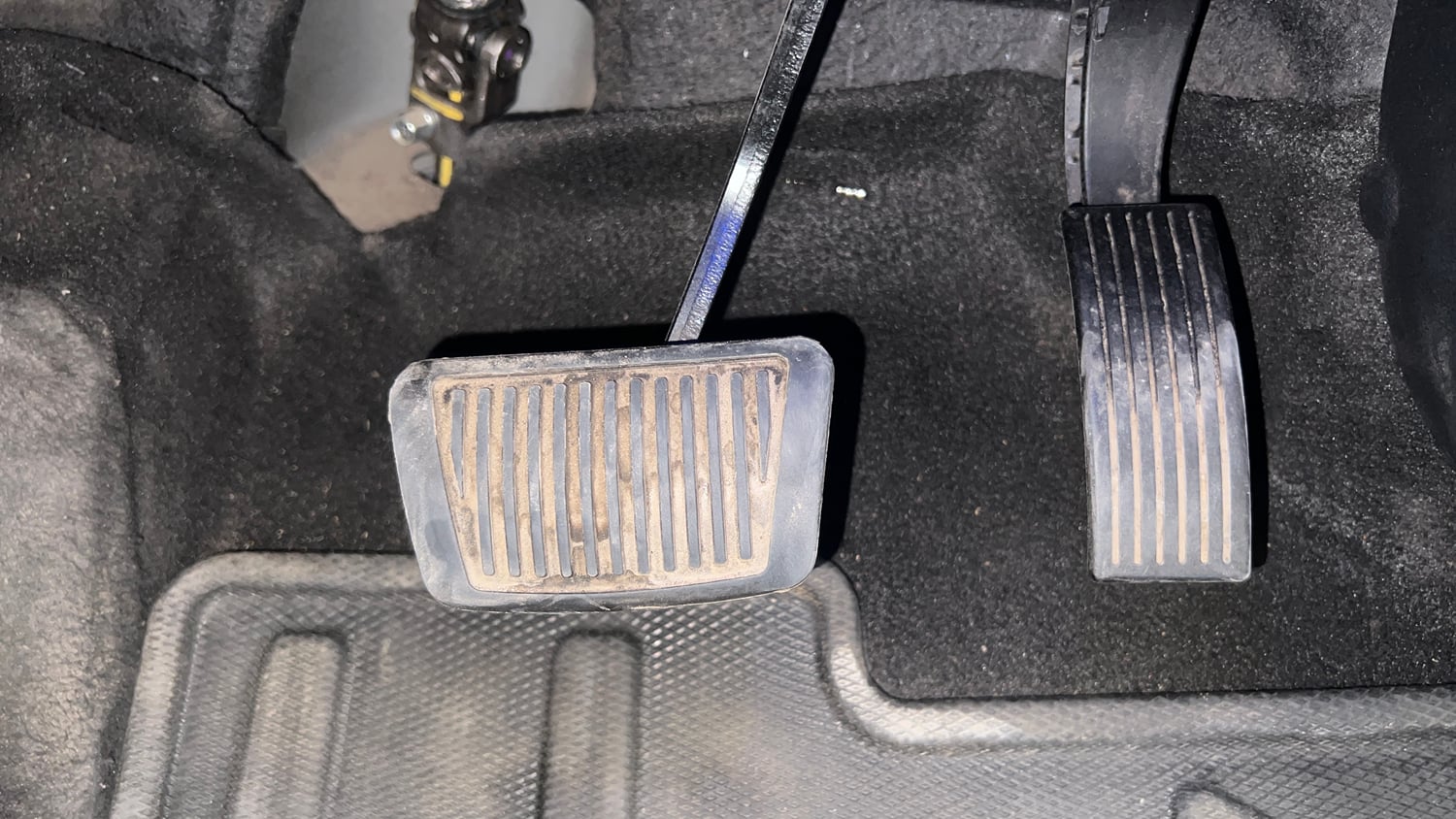 Used 2023 Hyundai New i20 Asta (O) 1.2 IVT Petrol Automatic interior PEDALS VIEW