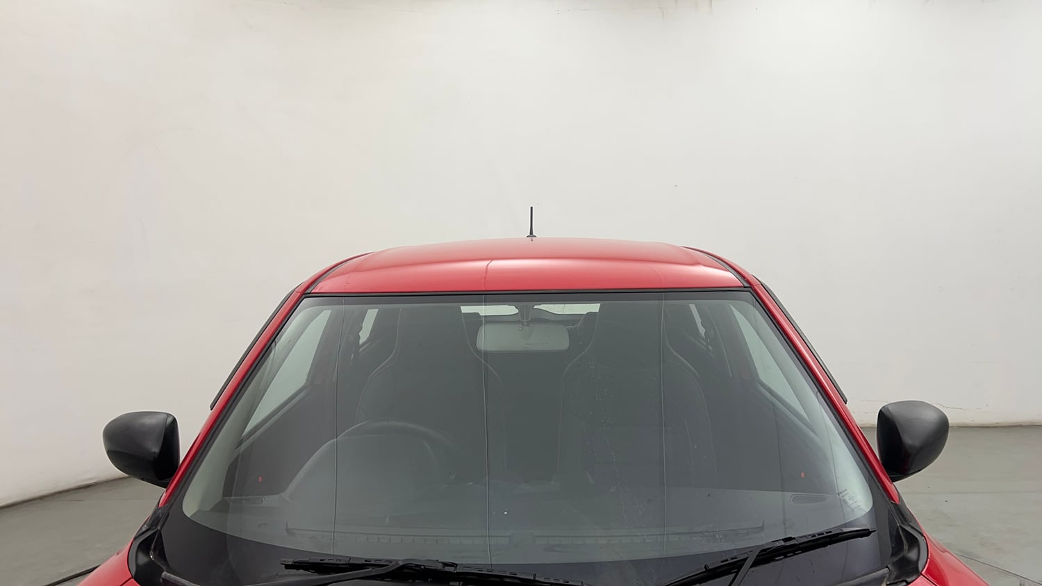 Used 2020 Maruti Suzuki Swift LXi Petrol Manual exterior FRONT WINDSHIELD VIEW