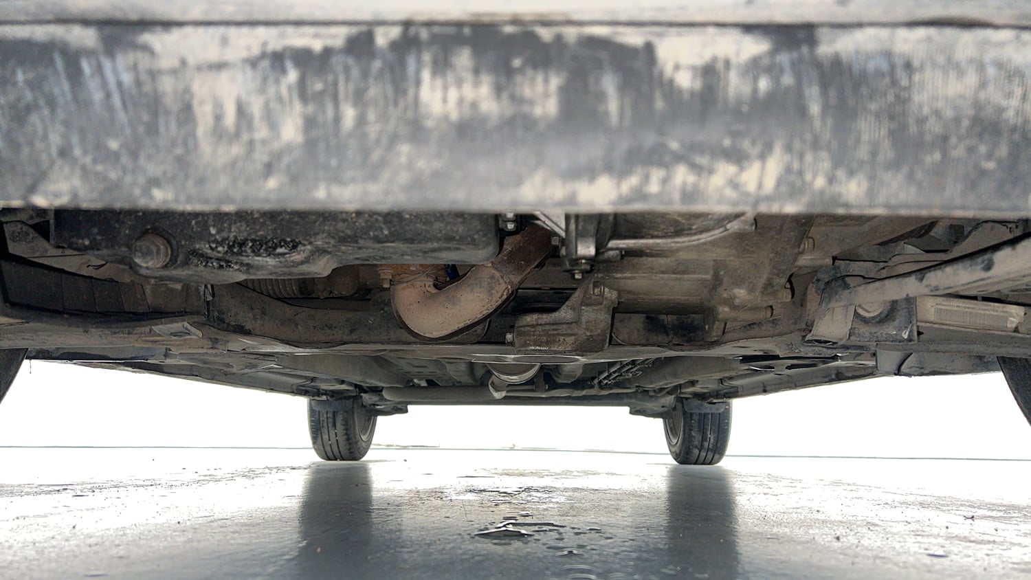Used 2022 Tata Altroz XZ Plus Diesel Diesel Manual extra FRONT LEFT UNDERBODY VIEW