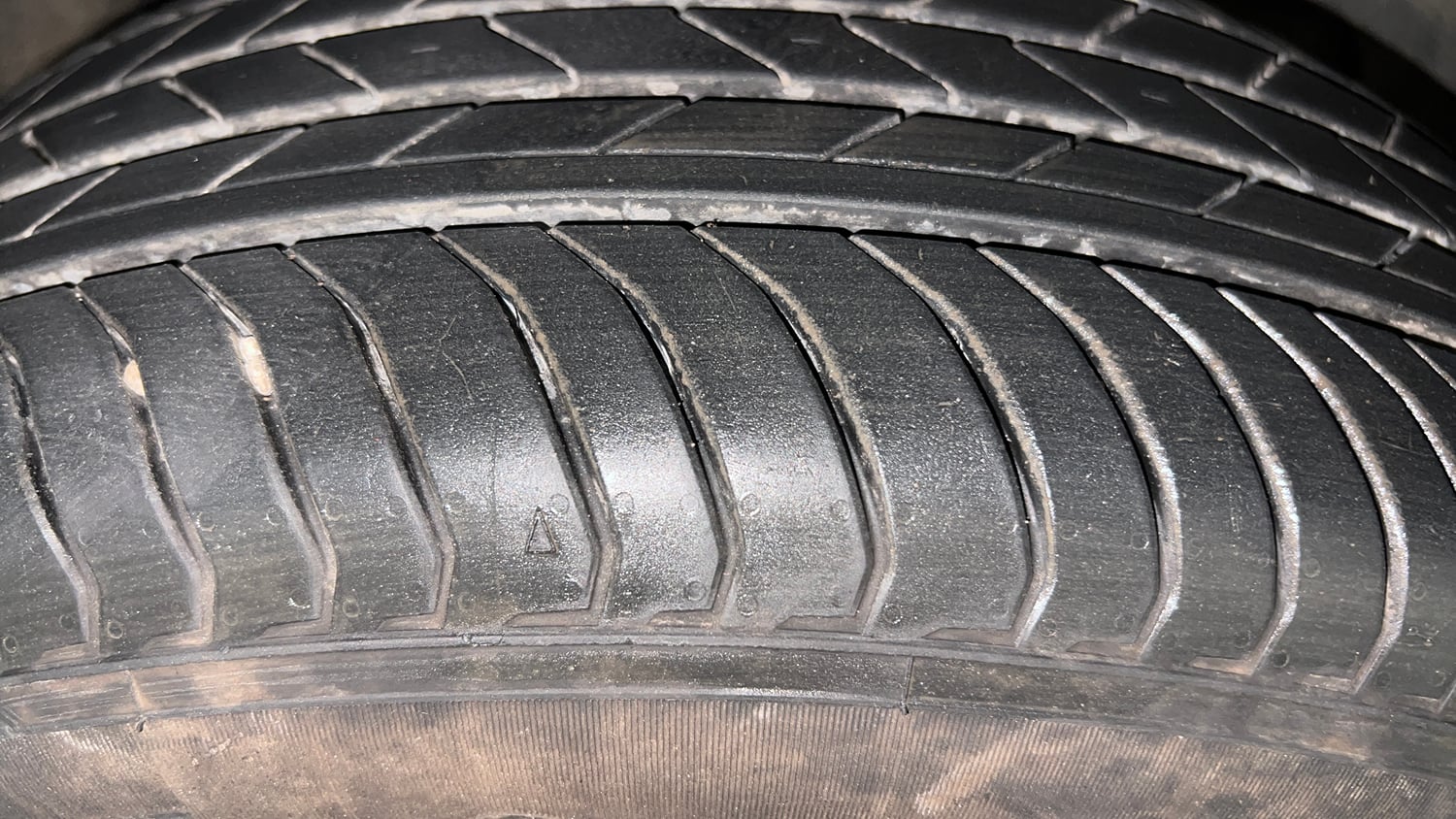 Used 2025 Tata Nexon Creative 1.2 Petrol 6AMT Petrol Automatic tyres RIGHT FRONT TYRE TREAD VIEW