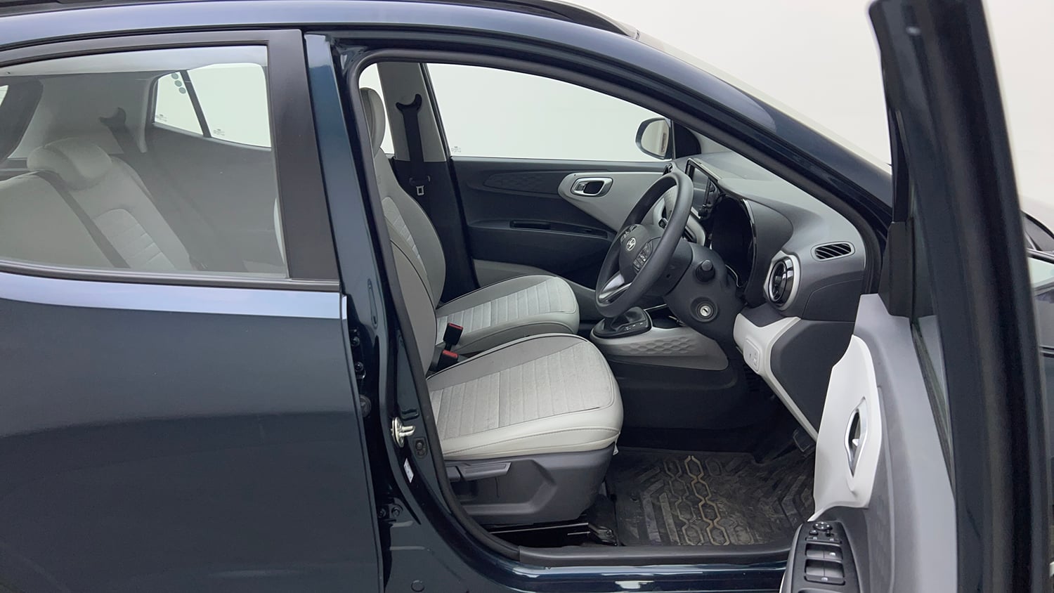 Used 2023 Hyundai Grand i10 Nios Sportz AMT 1.2 Kappa VTVT Petrol Automatic interior RIGHT SIDE FRONT DOOR CABIN VIEW