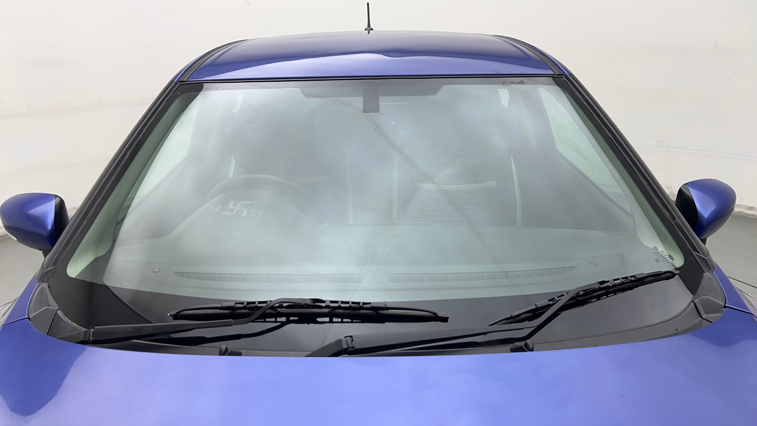 Used 2017 Maruti Suzuki Baleno Alpha 1.2 Petrol Manual exterior FRONT WINDSHIELD VIEW