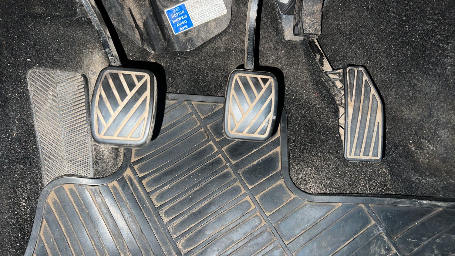 Used 2018 Maruti Suzuki Baleno Alpha 1.2 Petrol Manual interior PEDALS VIEW
