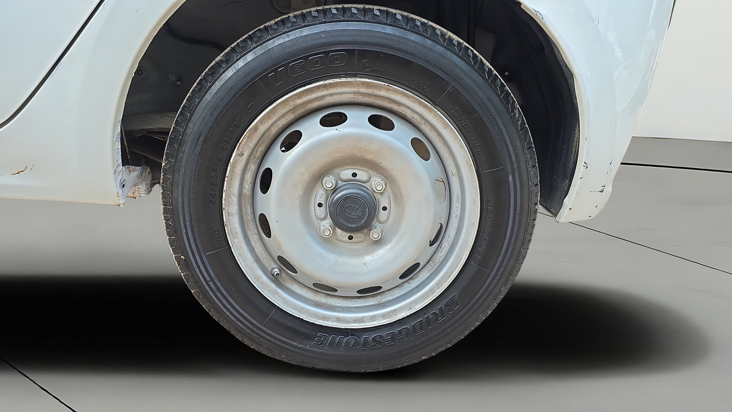 Used 2020 Tata Tiago XE Petrol Manual tyres LEFT REAR TYRE RIM VIEW