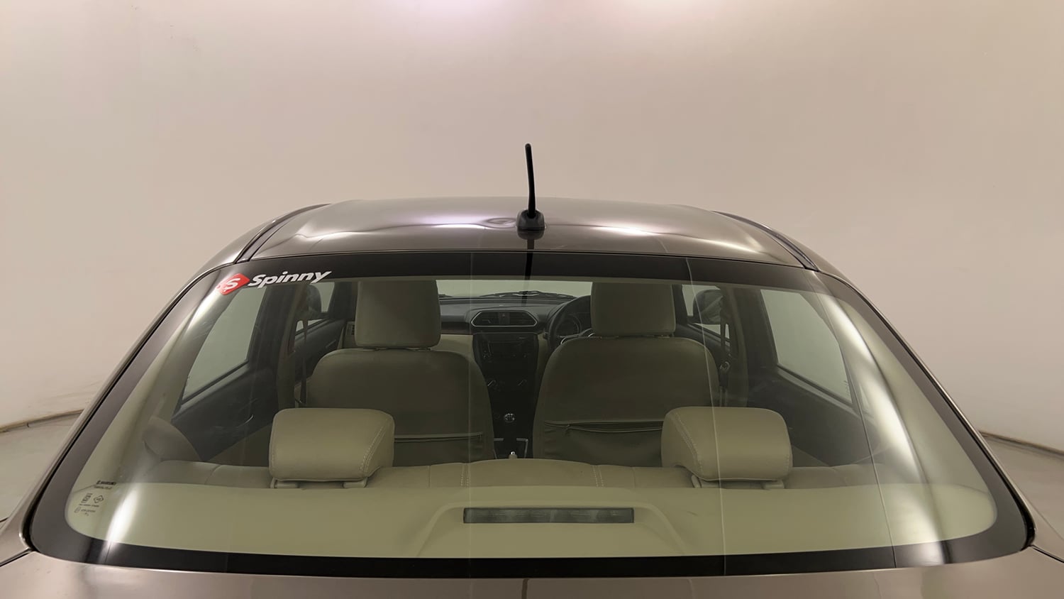Used 2019 Maruti Suzuki Dzire VXi Petrol Manual exterior BACK WINDSHIELD VIEW