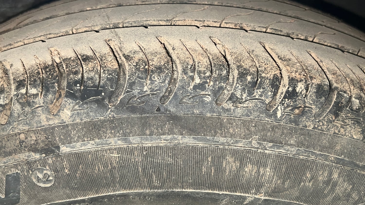 Used 2022 Honda Amaze VX MT 1.2 Petrol Petrol Manual tyres LEFT REAR TYRE TREAD VIEW