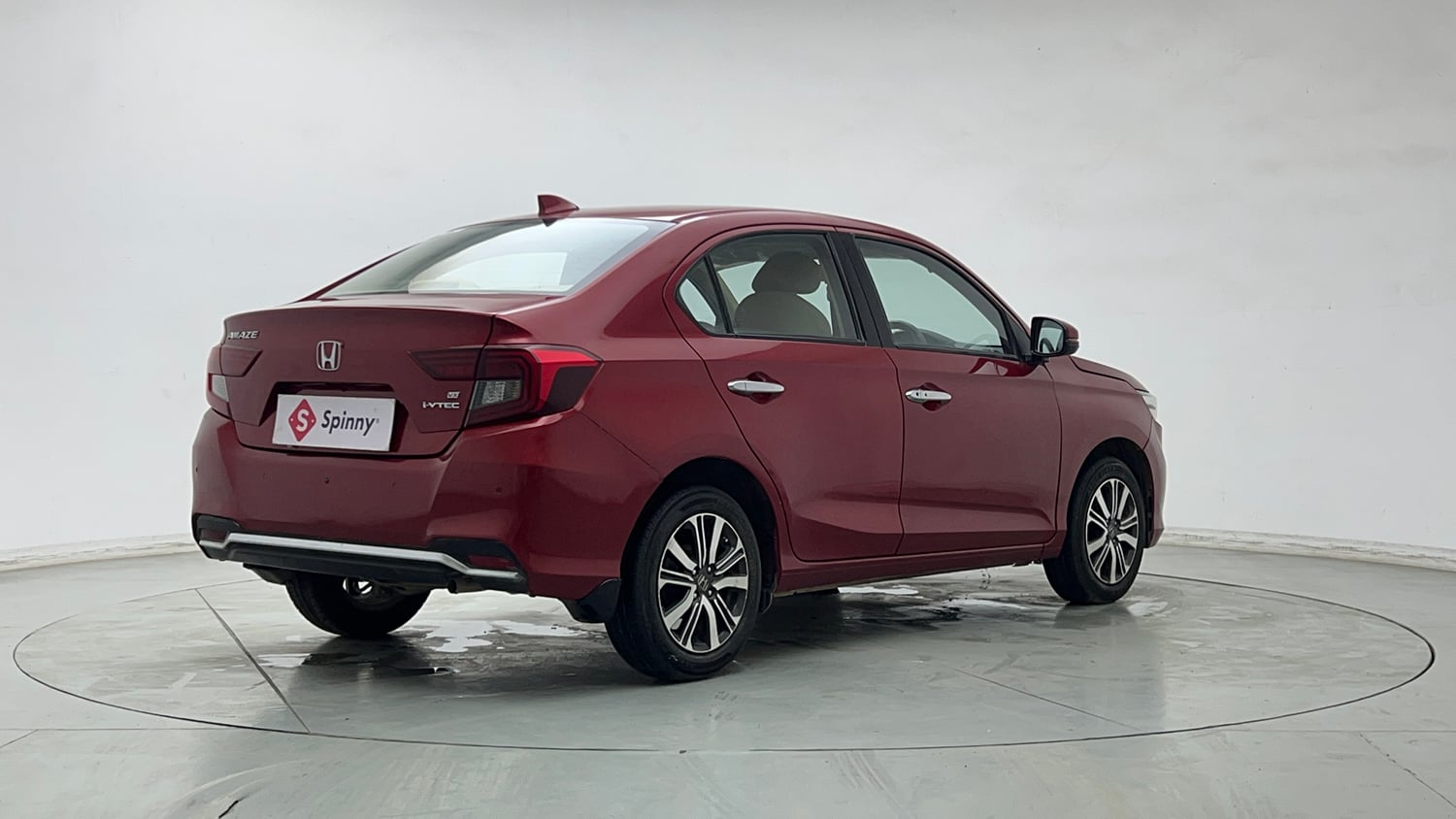 Used 2022 Honda Amaze VX MT 1.2 Petrol Petrol Manual exterior RIGHT REAR CORNER VIEW