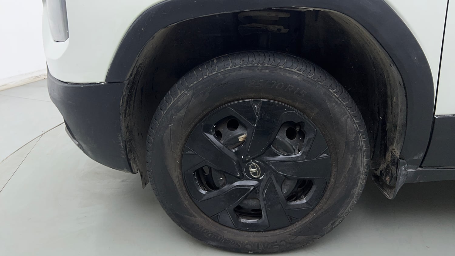 Used 2023 Tata Punch Adventure MT Petrol Manual tyres LEFT FRONT TYRE RIM VIEW
