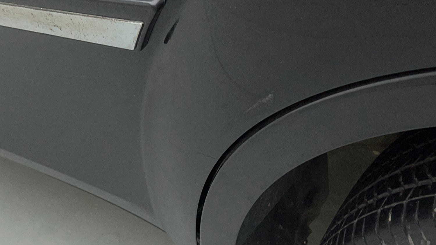 Used 2019 Mahindra XUV500 W5 Diesel Manual dents MINOR SCRATCH