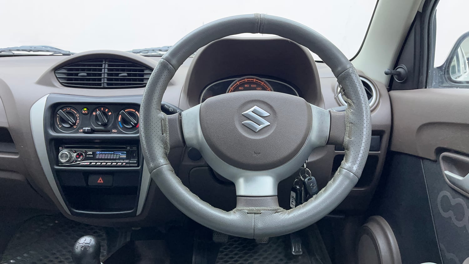 Used 2013 Maruti Suzuki Alto 800 Lxi Petrol Manual interior STEERING VIEW