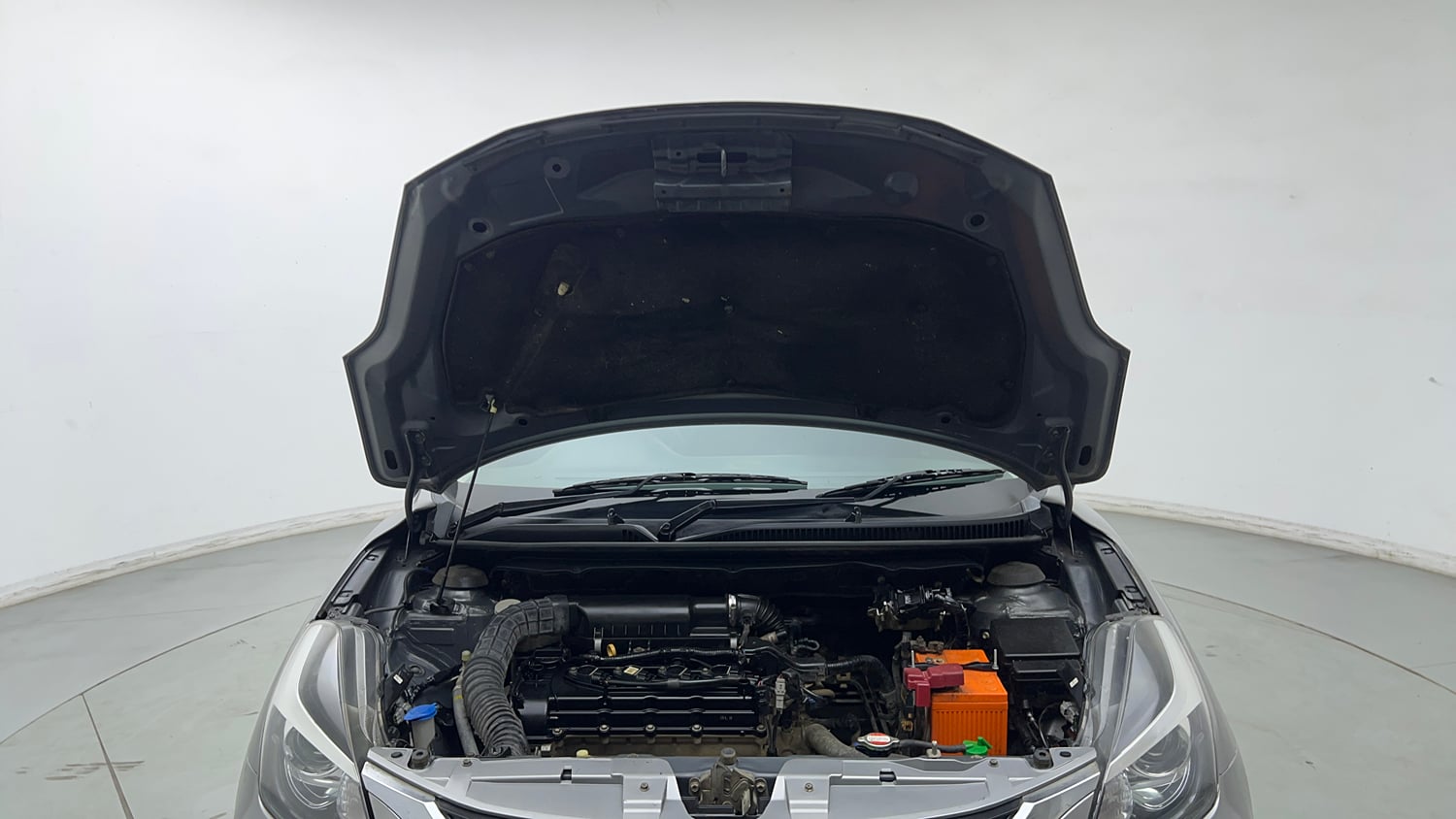Used 2019 Maruti Suzuki Baleno Alpha Petrol Manual engine ENGINE & BONNET OPEN FRONT VIEW