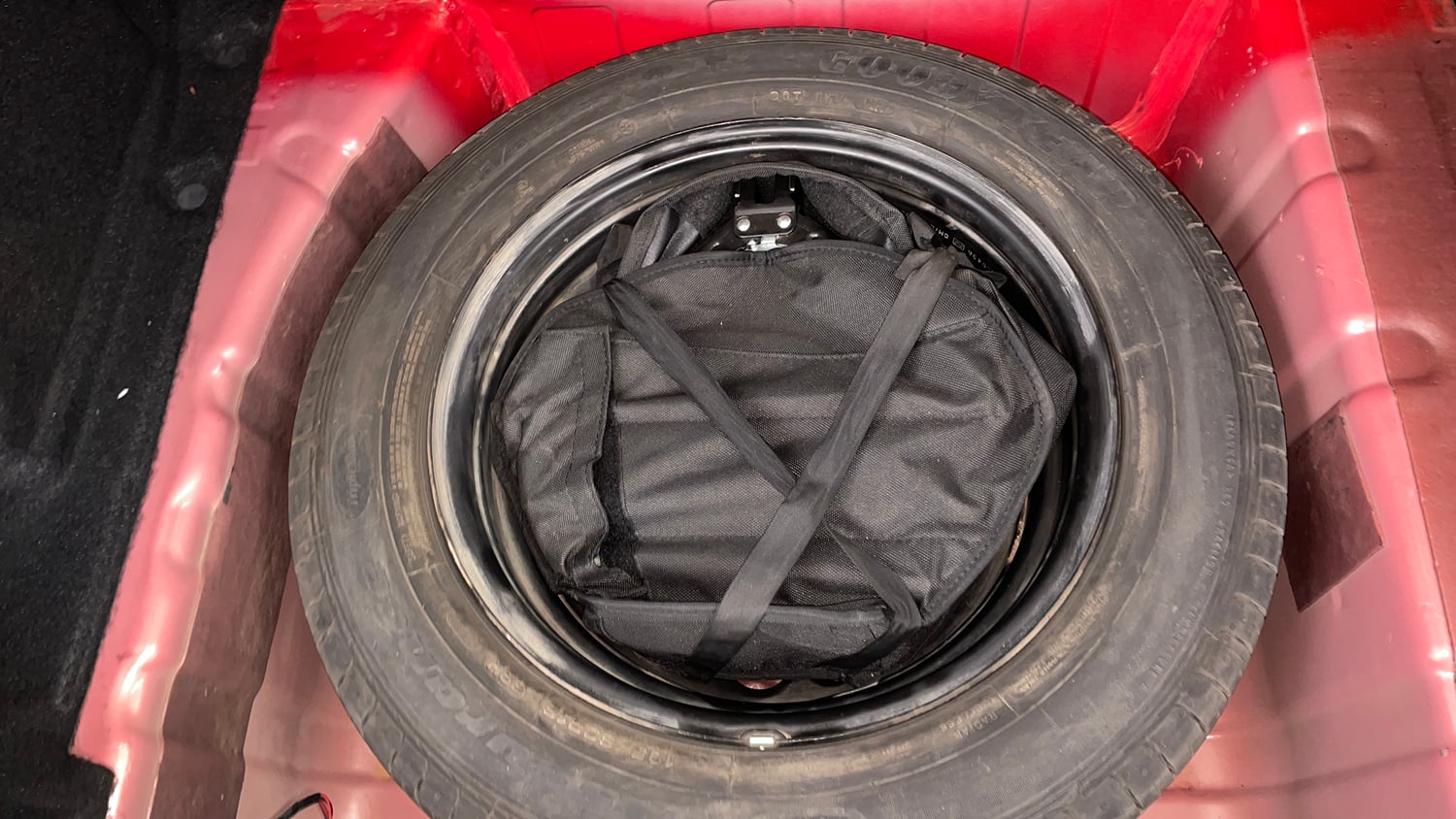 Used 2023 Tata Nexon XMA (S) Petrol Automatic tyres SPARE TYRE VIEW