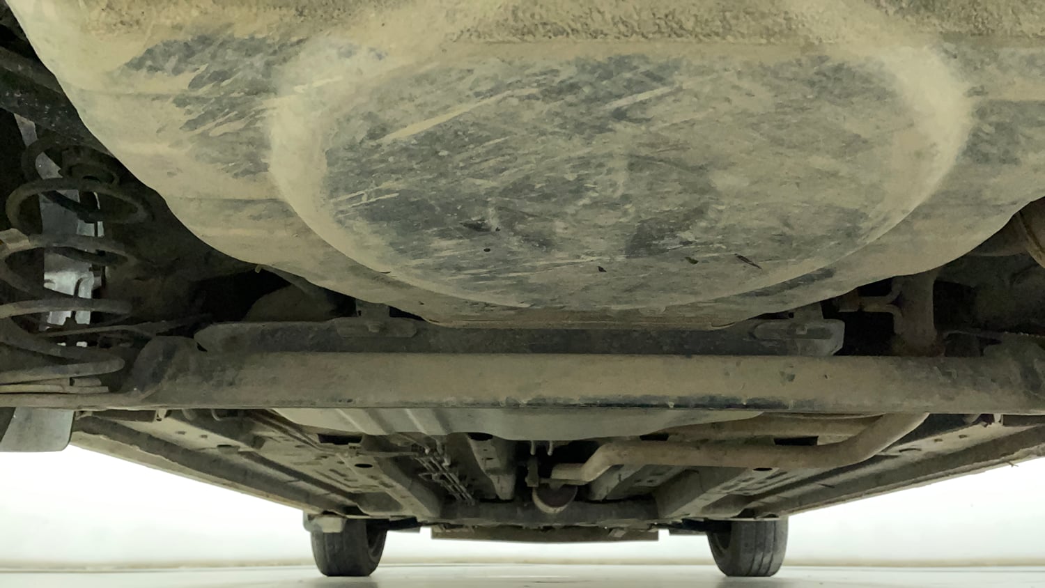 Used 2020 Tata Altroz XT Petrol Petrol Manual extra REAR UNDERBODY VIEW (TAKEN FROM REAR)
