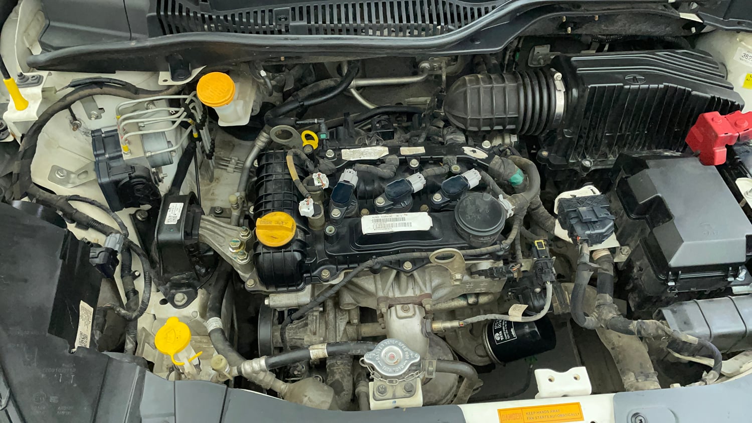 Used 2020 Tata Altroz XT Petrol Petrol Manual engine ENGINE RIGHT SIDE VIEW