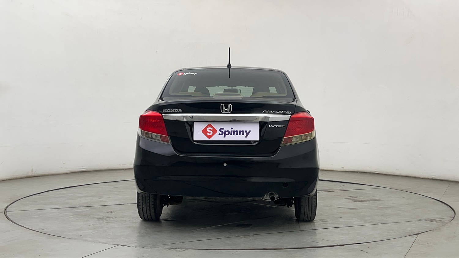 Used 2014 Honda Amaze 1.2 VX i-VTEC Petrol Manual exterior BACK VIEW