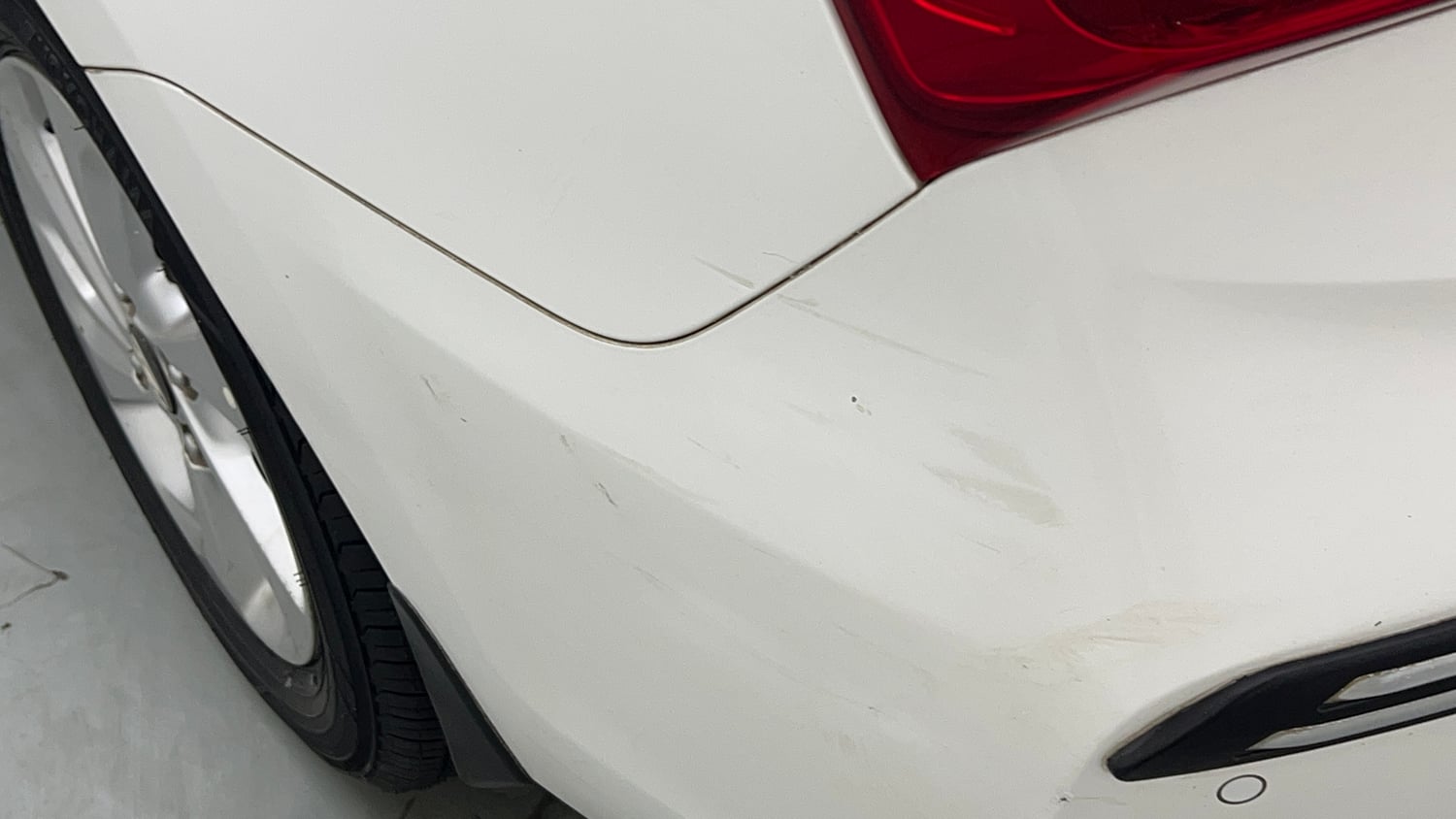 Used 2018 Hyundai Xcent SX Petrol Manual dents MINOR SCRATCH