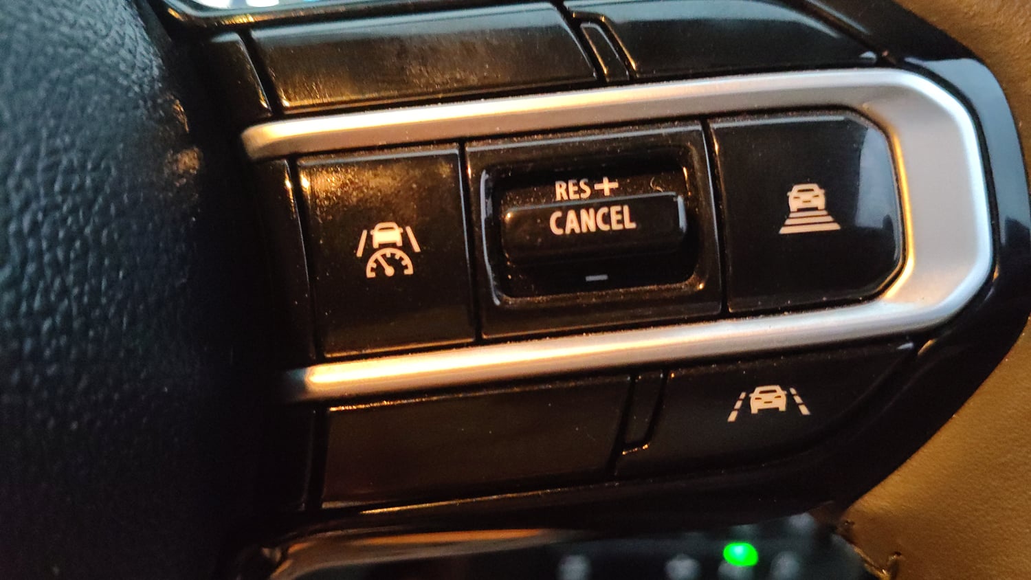 Used 2026 Maruti Suzuki Victoris ZXI+ (O) AT 2W (ADAS) Petrol Automatic top_features Cruise control