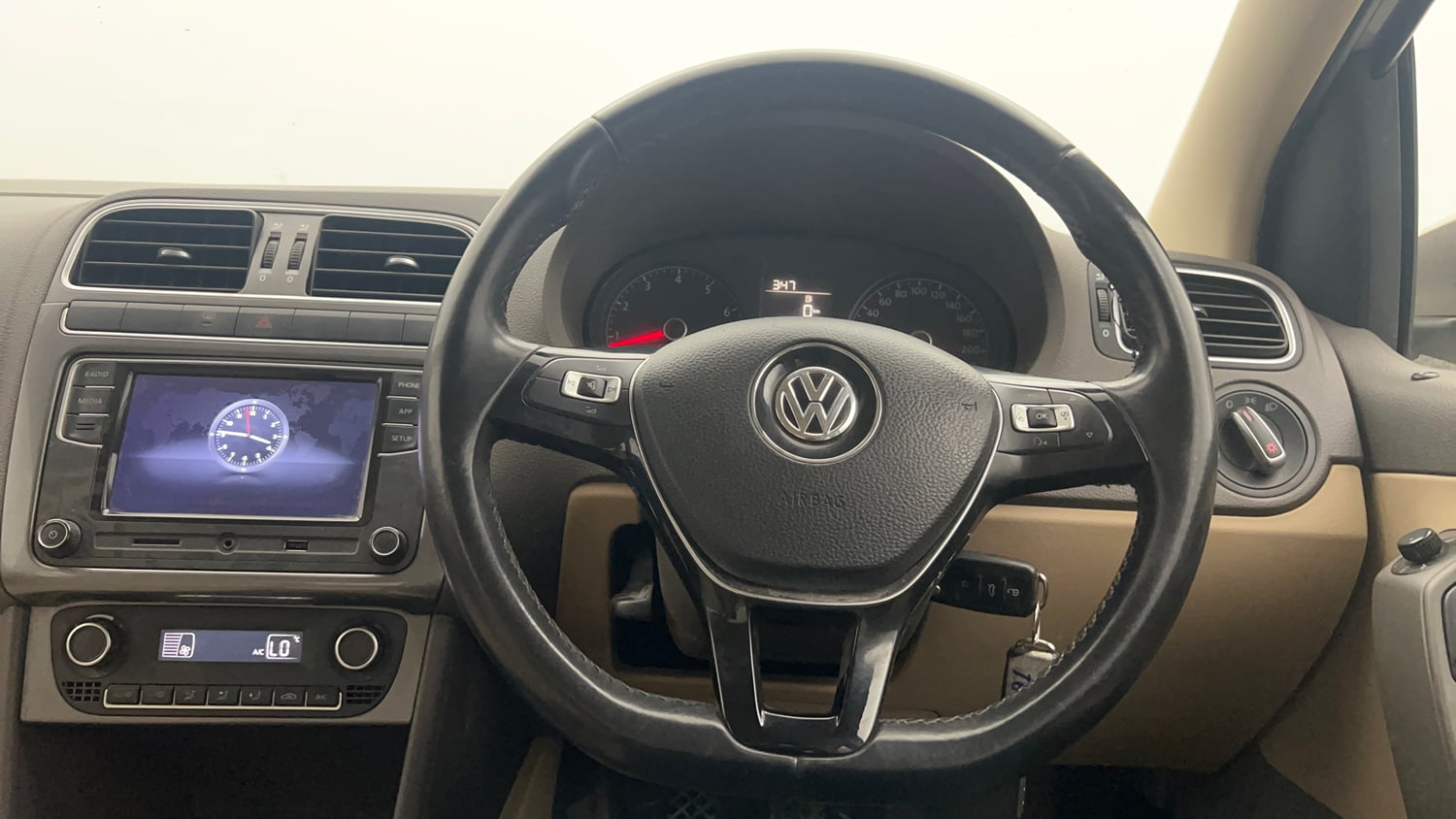 Used 2019 Volkswagen Vento Highline 1.6 (P) Petrol Manual interior STEERING VIEW
