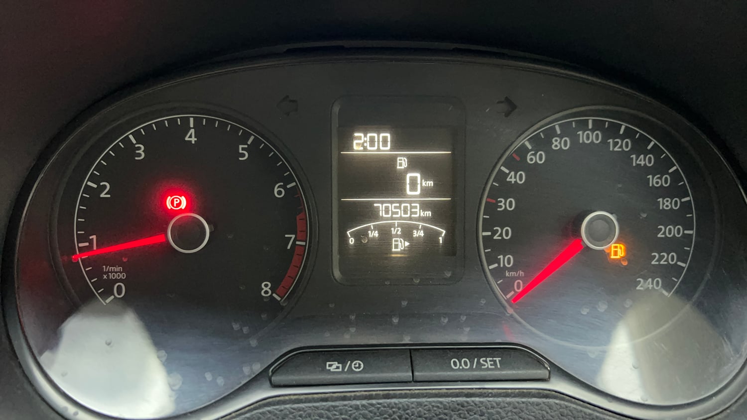 Used 2015 Volkswagen Polo Highline1.2L (P) Petrol Manual interior CLUSTERMETER VIEW