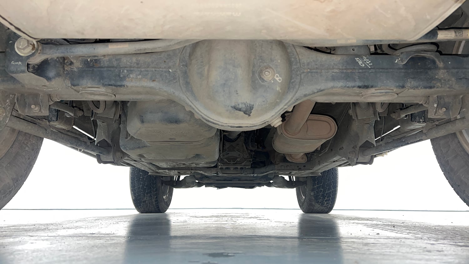 Used 2023 Mahindra Thar LX Hard Top Petrol AT RWD Petrol Automatic extra REAR UNDERBODY VIEW (TAKEN FROM REAR)