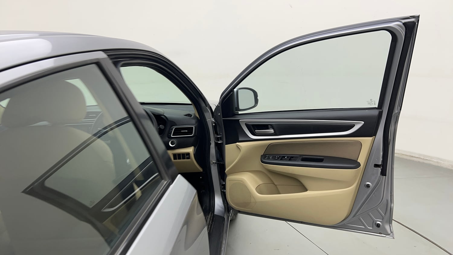 Used 2023 Honda Amaze VX 1.2 Petrol CVT Petrol Automatic interior RIGHT FRONT DOOR OPEN VIEW